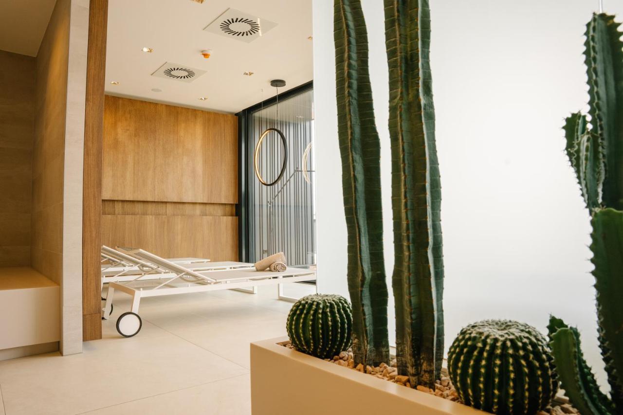 Loom Hotel & Skybar Eislingen Ngoại thất bức ảnh